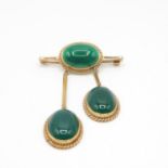 Green stone and 9ct gold brooch with hanging pendants attached 12.6g 63mm