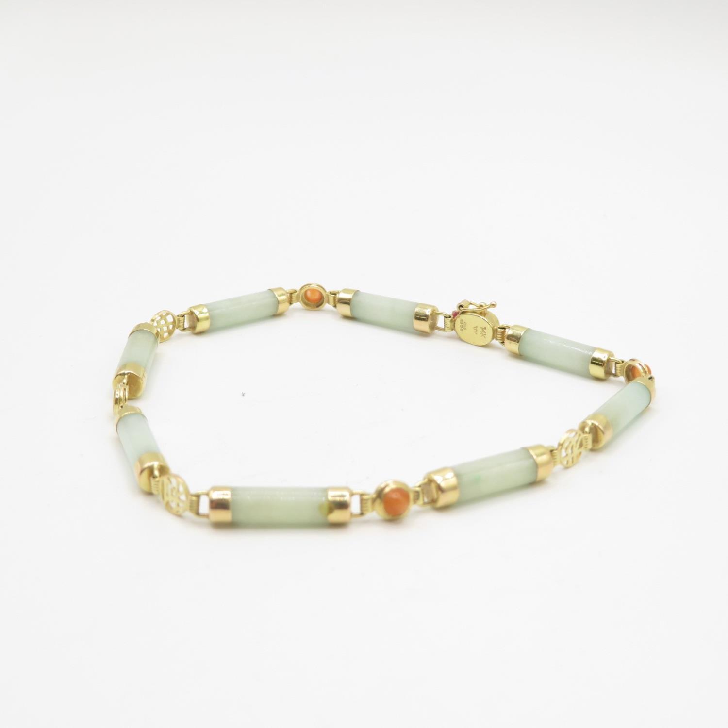 14ct gold and jadeite bracelet 20cm long 7.6g - Bild 2 aus 4
