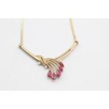 9ct gold ruby & diamond static pendant necklace (5g)