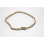 9ct gold diamond tennis bracelet (5.5g)