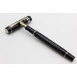 PARKER Duofold Black Lacquer FOUNTAIN PEN w/ 18ct Gold Nib WRITING PARKER Duofold Black Lacquer