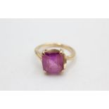 9ct gold synthetic ruby ring (4.5g) size N