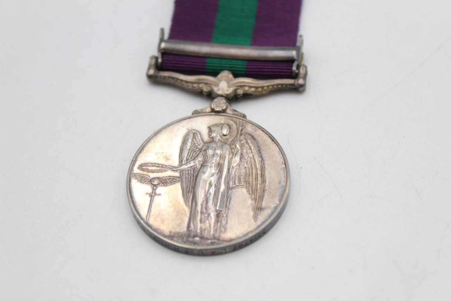 ER.II G.S.M Malaya Clasp Medal To 3514792 L.A.C F.H Hunt R.A.F In vintage condition Signs of use & - Image 4 of 5