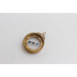 9ct gold framed antique compass, hallmarked 1909 (3.8g)