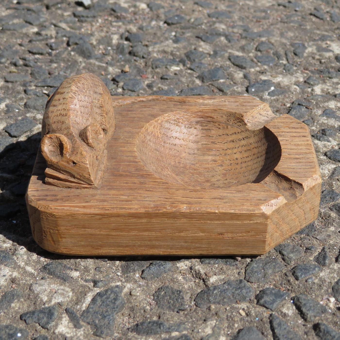 Mouseman ashtray - Image 2 of 4