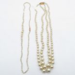 9ct gold clasp and pearl necklace - snapped - sold as spares or repairs