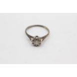 9ct gold diamond solitaire ring (1.9g) Size L