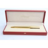 S.T DUPONT Gold Plated BALLPOINT PEN / Biro WRITING - 56JHD36 Boxed (34g) In previously owned