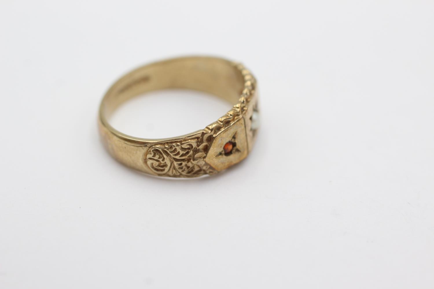 9ct gold garnet & pearl starburst ring (3.7g) Size M - Image 2 of 4