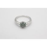 9ct white gold green gemstone cluster ring (3g) size N