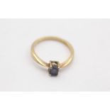 9ct gold sapphire solitaire ring (2.2g) size P