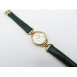 Boxed mint condition ladies Gucci watch with mother of pearl dial 23mm case 6000.2.L movement swiss