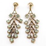 9ct gold green gemstone drop earrings (5.1g)