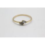 18ct gold paste two stone ring (1.3g) Size R