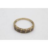 9ct gold diamond fronted band ring (2g) Size M