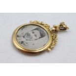 9ct gold antique photo locket (4.2g)