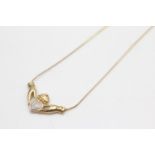 9ct gold diamond detailed claddagh necklace (4.3g)