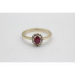 9ct gold ruby & diamond halo ring (2.1g) Size O