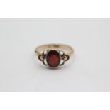 9ct rose gold garnet ring (1.9g) Size J