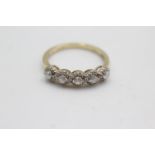 9ct gold diamond dress ring (2.7g) Size Q