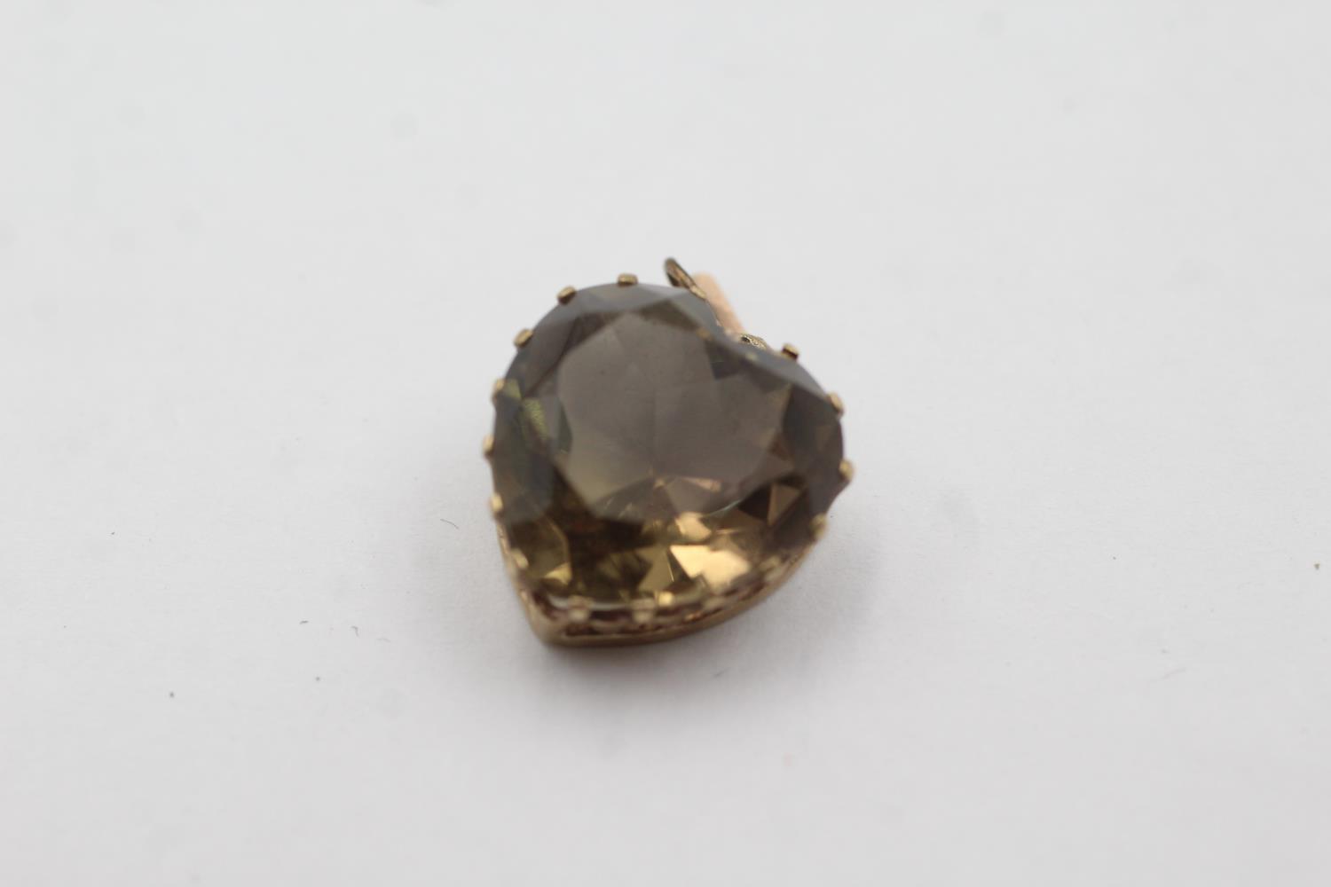 9ct gold smoky quartz pendant (3.8g)