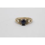 9ct gold diamond & sapphire ring (2.9g) Size N