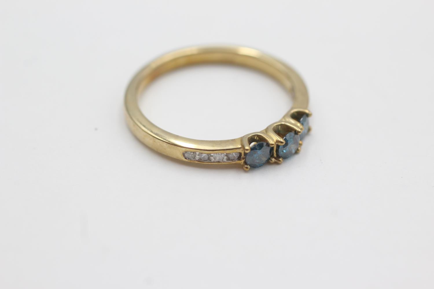 9ct gold diamond & blue treated diamond ring (2.7g) Size Q - Bild 2 aus 4