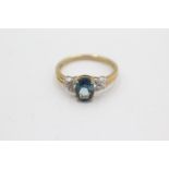 9ct gold diamond & topaz dress ring (2g) Size Q