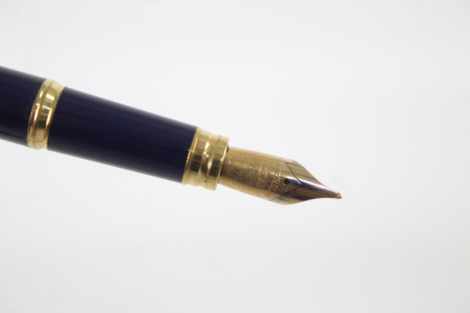 Vintage WATERMAN Le Man 100 Opera Blue FOUNTAIN PEN w/ 18ct Gold Nib WRITING Vintage WATERMAN Le Man - Image 3 of 6