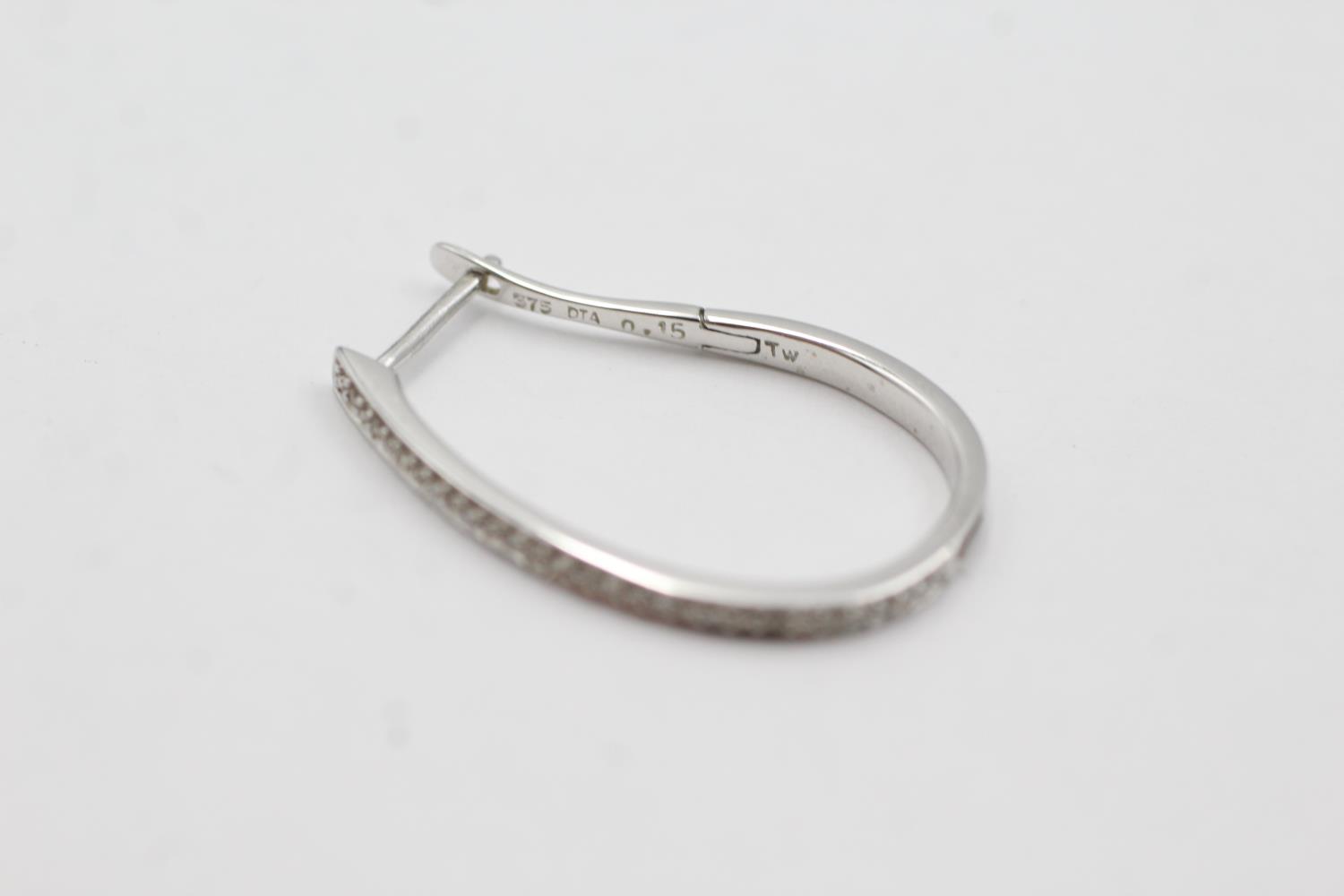 9ct white gold diamond detail hoops (3.2g) - Bild 4 aus 4