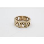 9ct gold cutwork masonic band ring (5.9g) Size S
