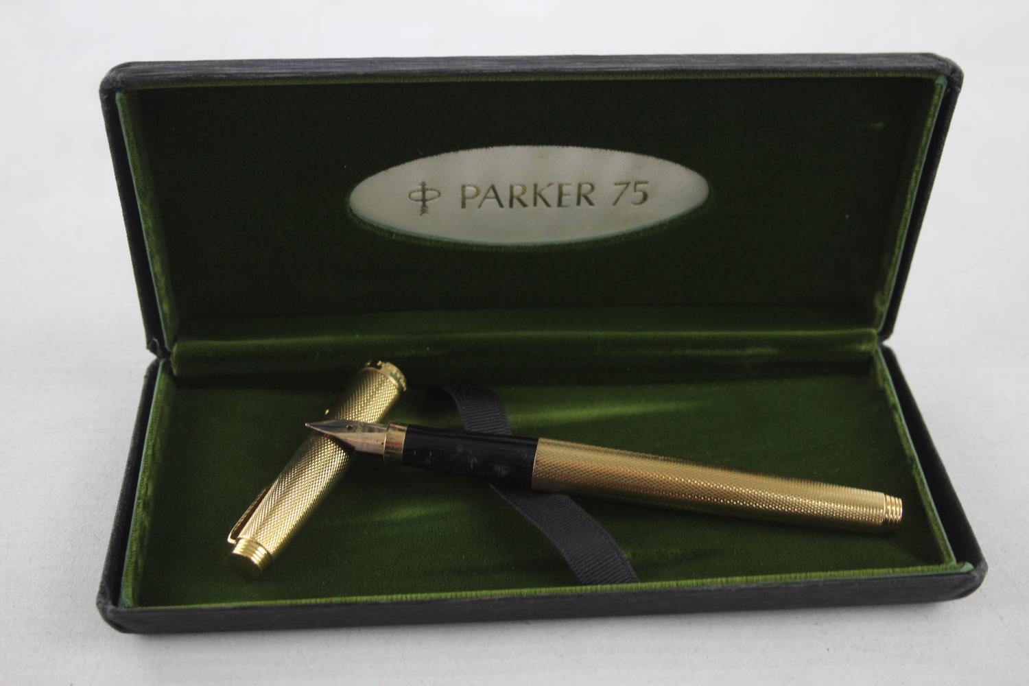 Vintage PARKER 75 Rolled Gold FOUNTAIN PEN w/ 14ct Gold Nib WRITING (26g) Vintage PARKER 75 Rolled