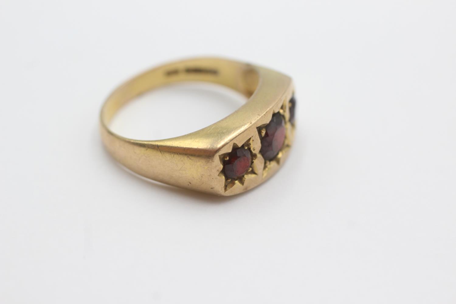 9ct gold garnet gypsy ring (5.5g) Size W - Bild 2 aus 4