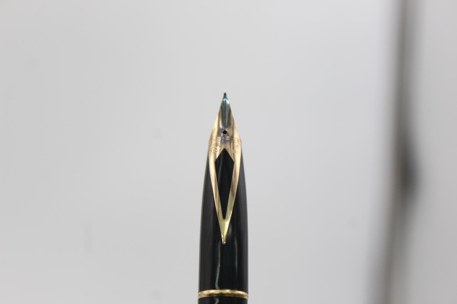 Vintage SHEAFFER Targa Gold Plated FOUNTAIN PEN w/ 14ct Gold Nib WRITING (25g) Vintage SHEAFFER - Image 2 of 5