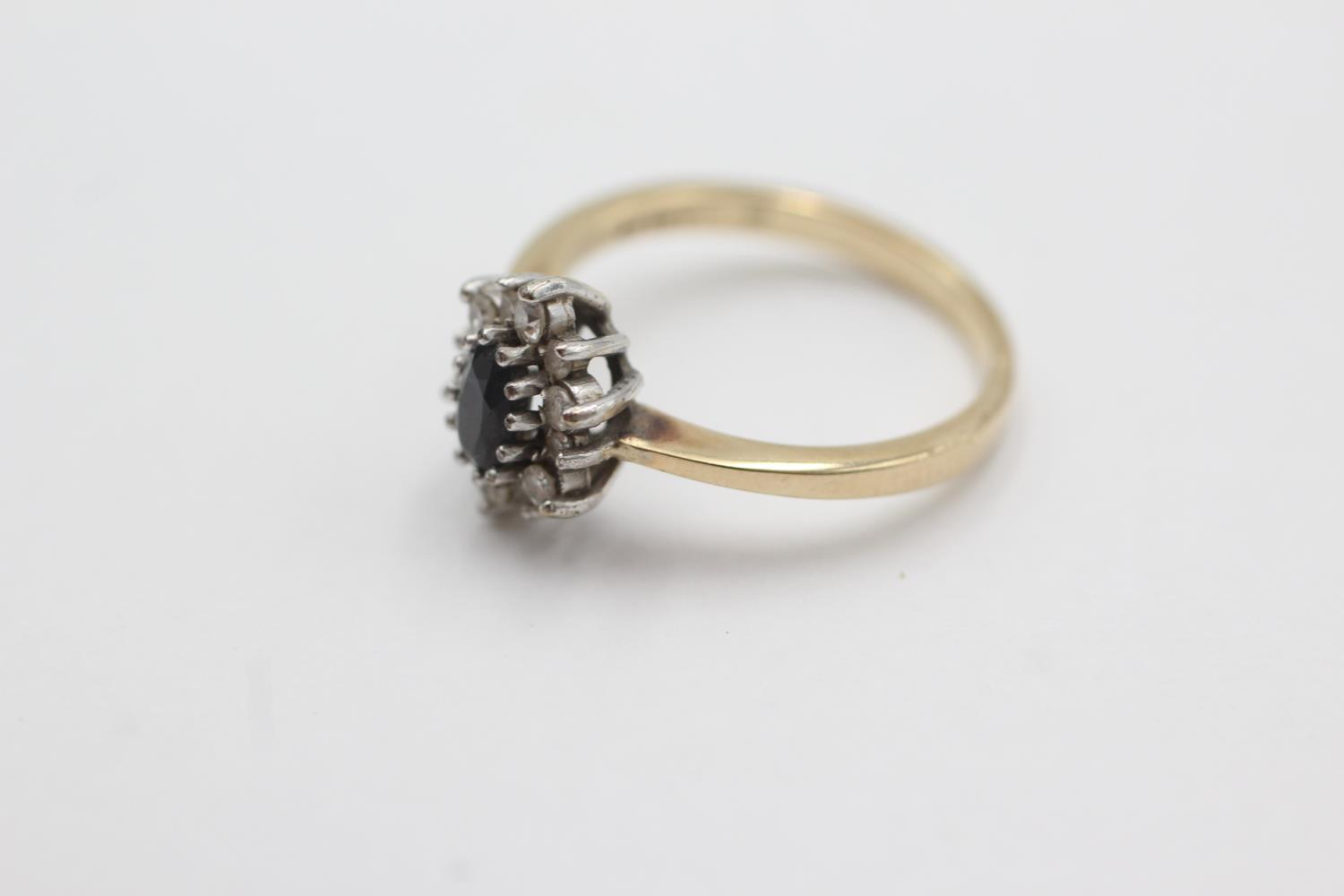 9ct gold diamond & sapphire ring (2.1g) Size J - Bild 3 aus 4