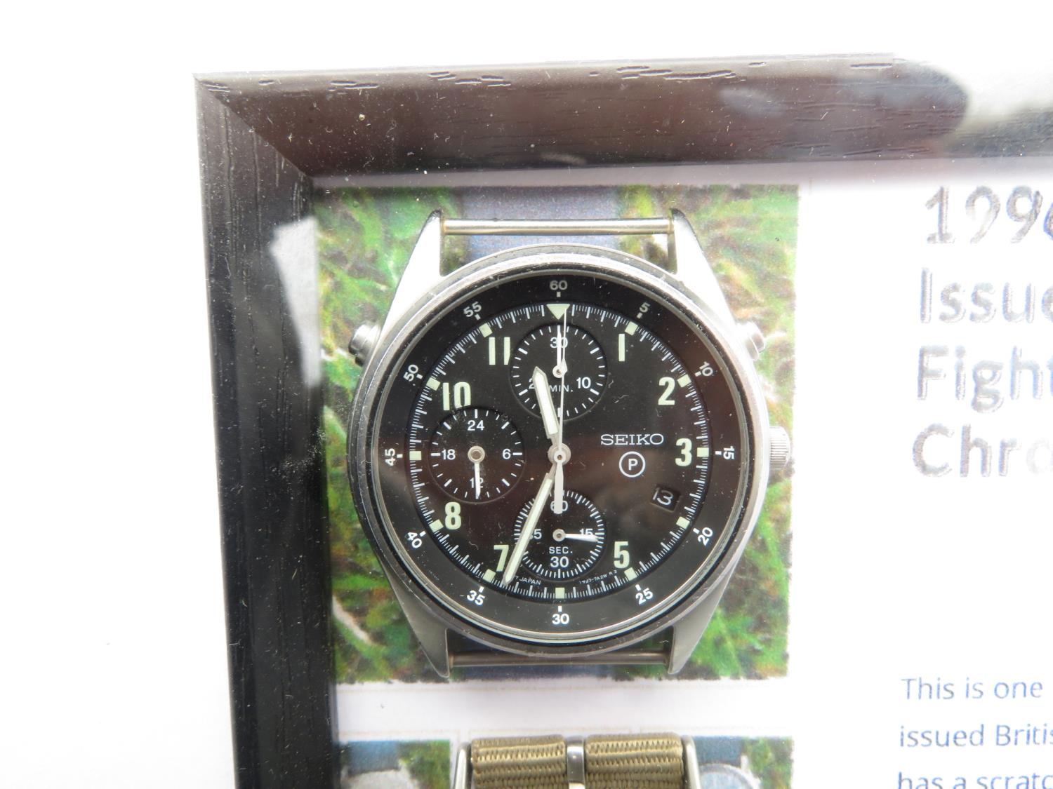 Framed 1996 Seiko generation 2 issue RAF helicopter/jet fighter military chronograoh watch - Bild 5 aus 5