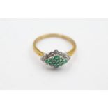 9ct gold diamond & emerald dress ring (2.2g) Size P