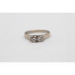 18ct gold duo diamond set ring (2.1g) Size H