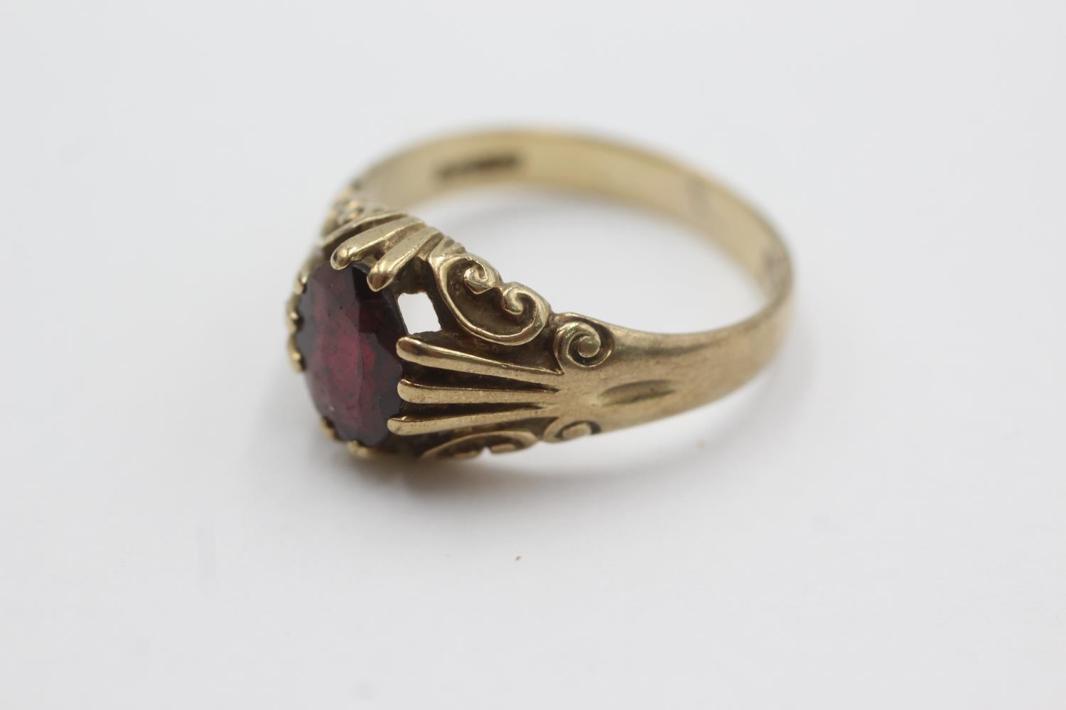 9ct gold garnet ring (4.6g) Size U - Bild 3 aus 4