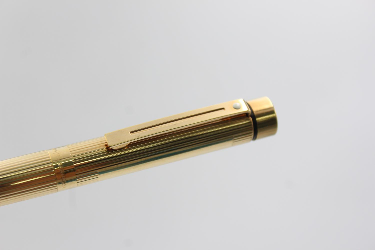 Vintage SHEAFFER Targa Gold Plated FOUNTAIN PEN w/ 14ct Gold Nib WRITING (25g) Vintage SHEAFFER - Image 5 of 5