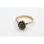 9ct gold sapphire halo set ring (2.6g) Size O