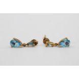 9ct gold topaz drop earrings (1.6g)