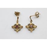 9ct gold garnet & diamond floral earrings (1.9g)