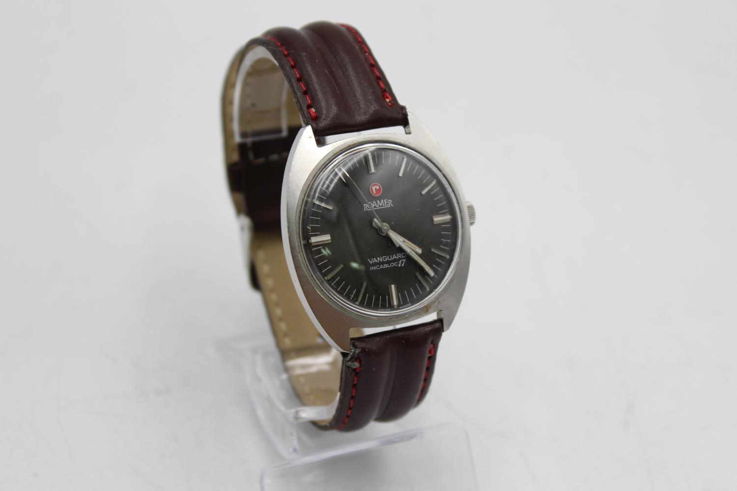 Vintage Gents ROAMER VANGUARD C.1970's Grey Dial WRISTWATCH Hand-Wind WORKING Vintage Gents ROAMER