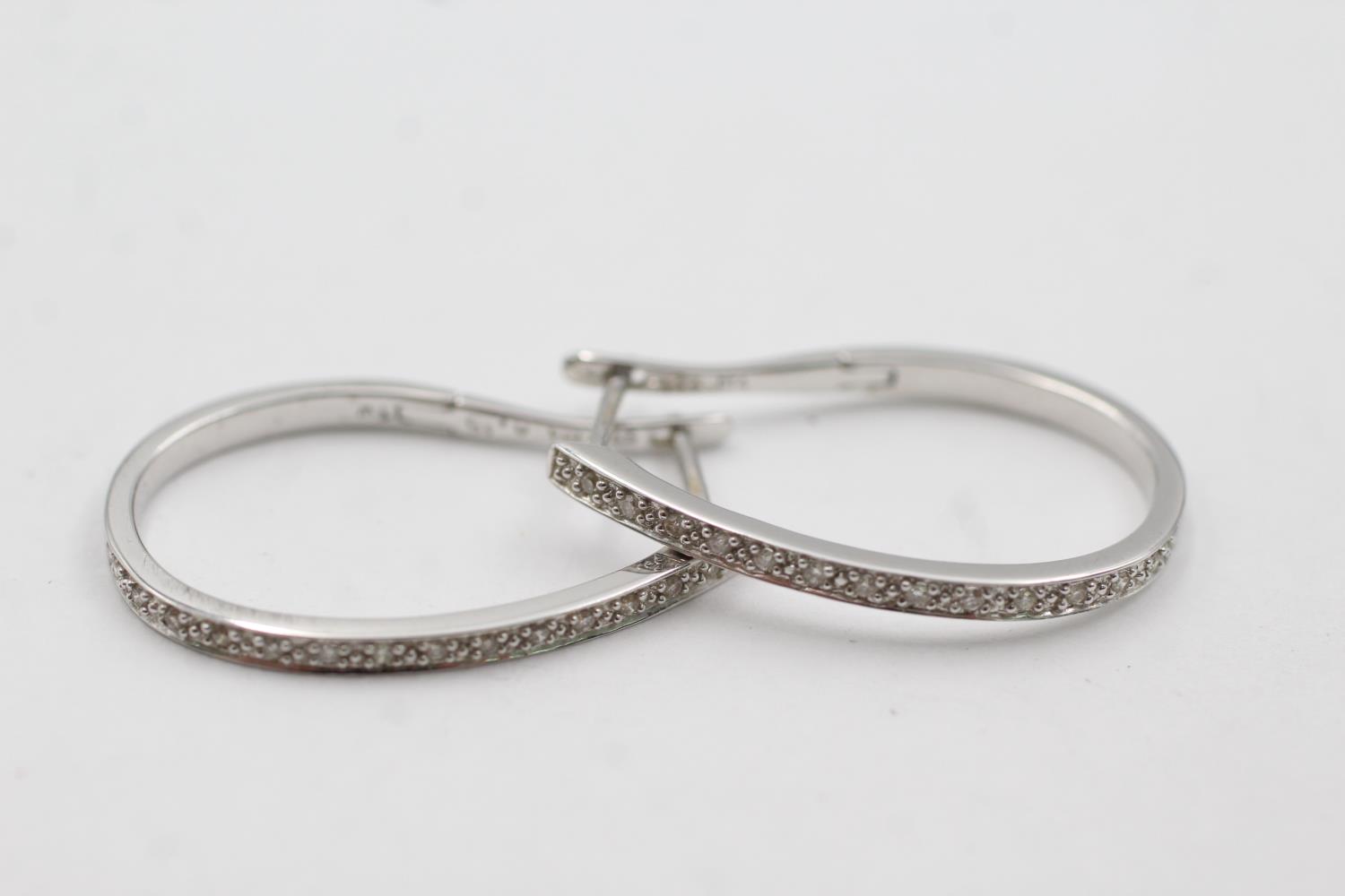 9ct white gold diamond detail hoops (3.2g)