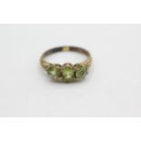 9ct gold peridot gypsy ring (2.3g) Size L