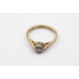 9ct gold diamond solitaire ring (2.4g) Size M