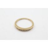 18ct gold diamond channel set ring (1.7g) Size J