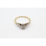 18ct gold & platinum diamond ring (2.1g) Size K