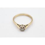 9ct gold diamond solitaire ring (2.1g) Size R